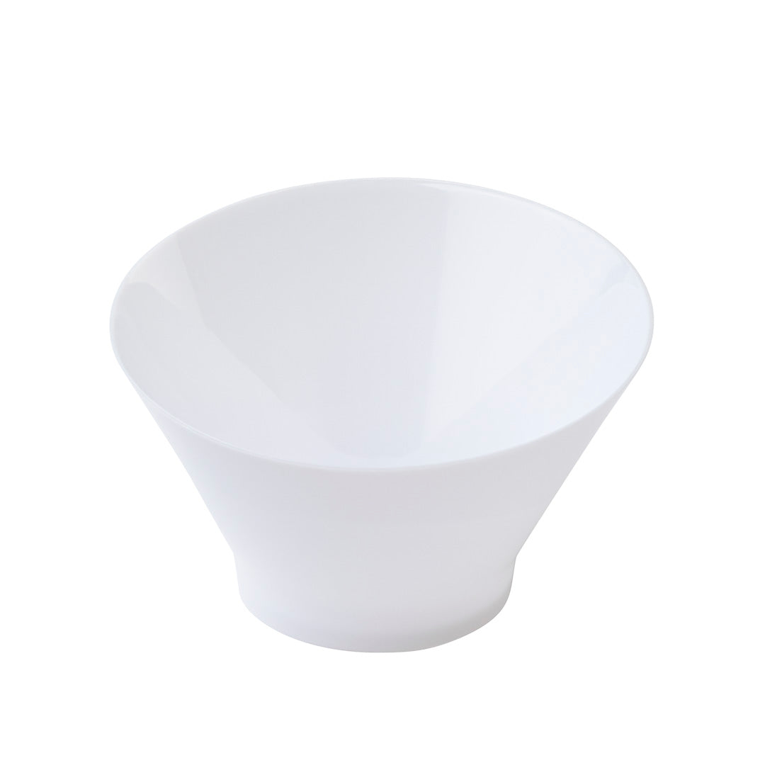 100 5 oz Round White Plastic Small Incline Bowls and 100 Silver Plastic 4" Mini Spoons