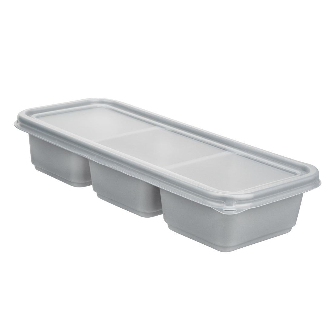 Futura 20 oz Silver Plastic 3-Compartment Catering Container - with Clear Lid, Microwavable - 8 3/4" x 3 3/4" x 1 3/4" - 100 count box